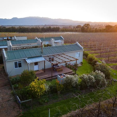 Moortop Cottages Элгин Экстерьер фото